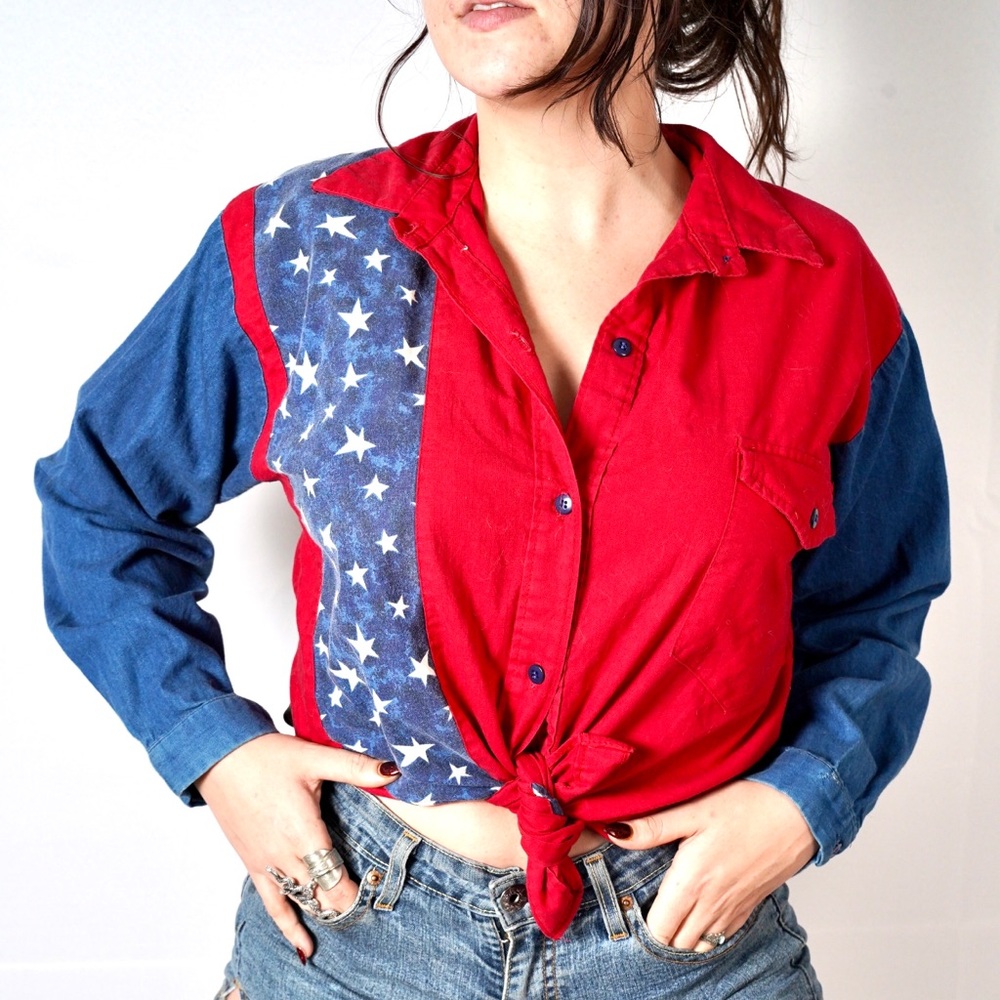 Vintage American Flag Button Up (Size Medium)